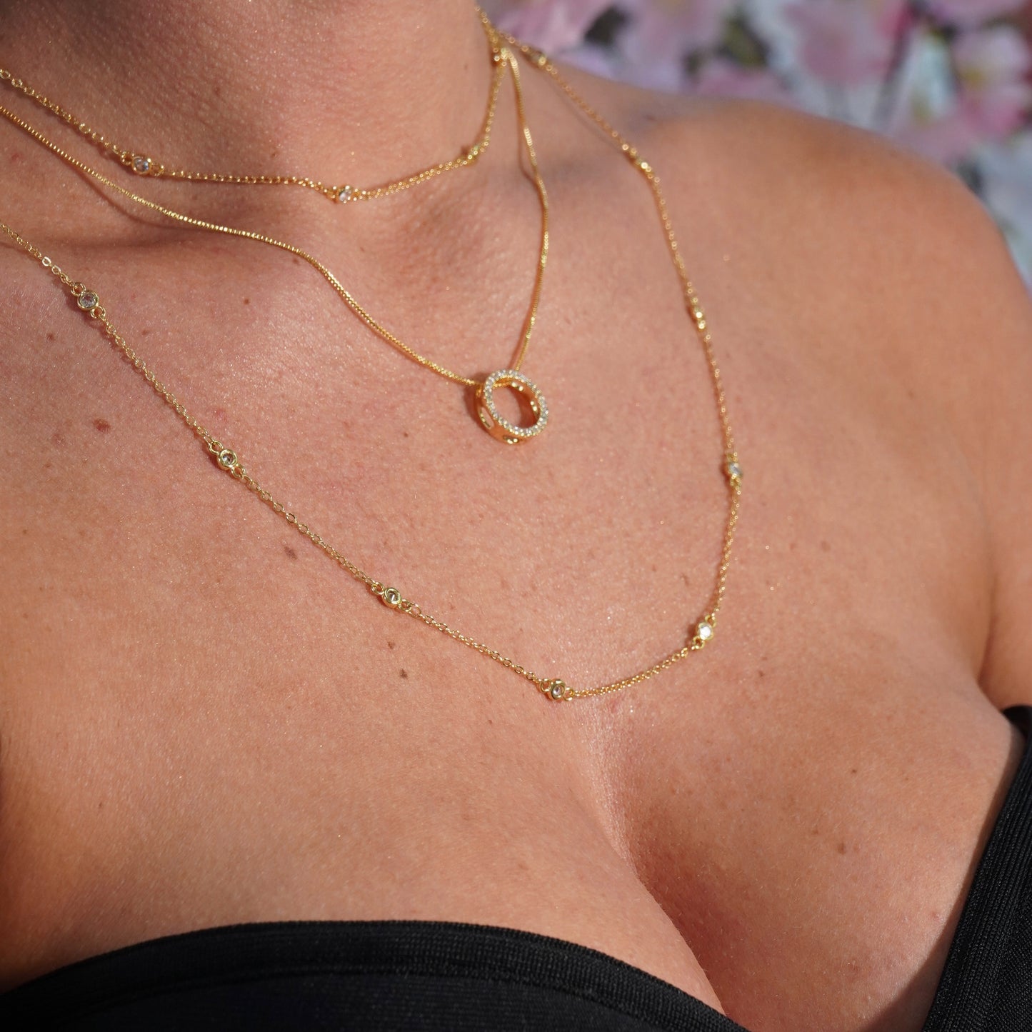 CIRCLE STUDDED NECKLACE | 18K Gold Plated