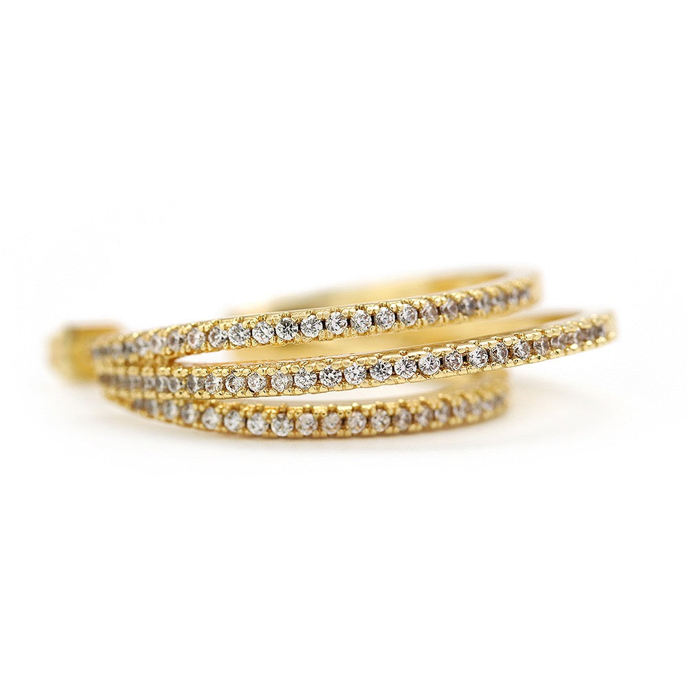 ELEGANT TRIPLE LINES HOOPS EARRINGS | 18K Gold Plated